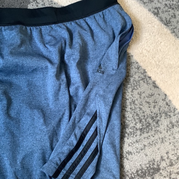 Adidas shorts - Picture 2 of 7